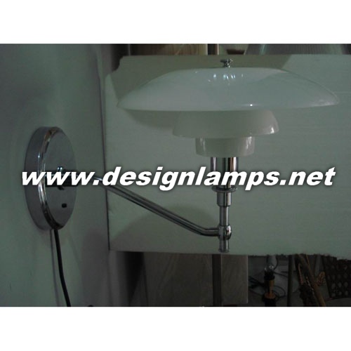 Poul Henningsen PH 3-2 wall Lamp
